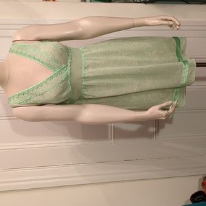 2/$20 VS Dainty Slip in Mint, M